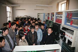 合作之春綻友誼之花 北交大學(xué)生來廠參觀實(shí)習(xí)與技術(shù)轉(zhuǎn)讓實(shí)踐紀(jì)實(shí)